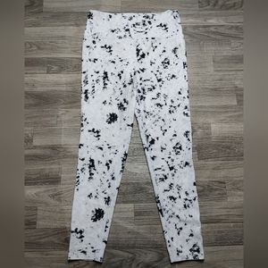 DSG worn ONCE  High-Waisted Patterned Legging Blk Wt Women Medium momentum